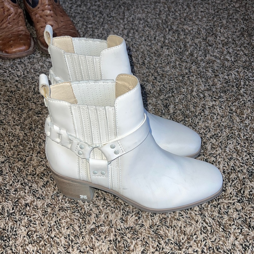 NWOT Sam Edelman booties